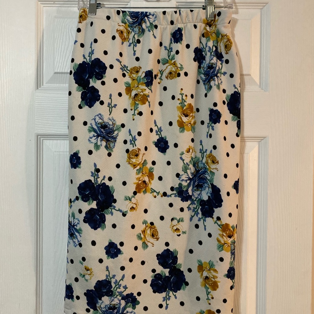 Ladies skirt